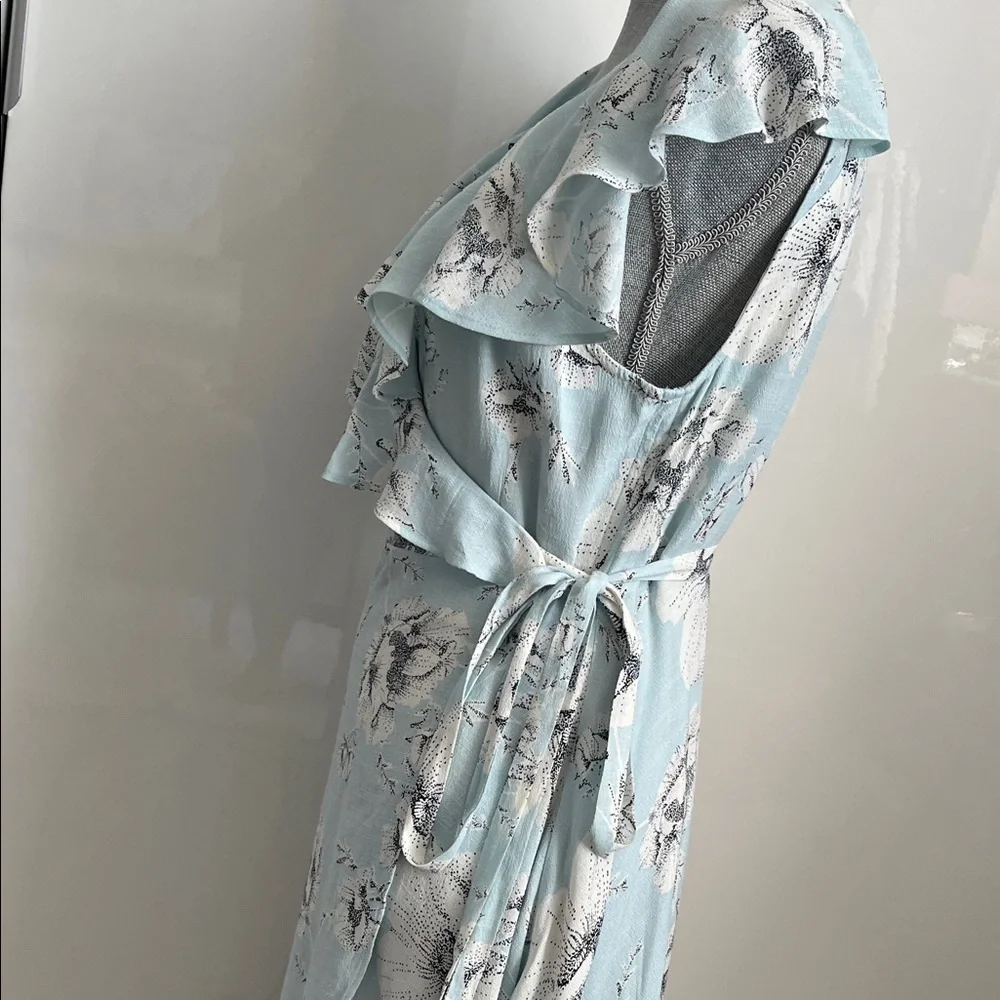 FREE PEOPLE NWOT Floral Ruffle Midi Wrap Dress in Light Blue and White, Size L - Picture 7 of 15